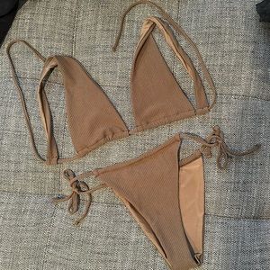 Quatre swim bikini